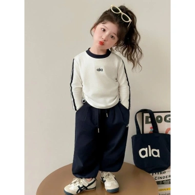 BST TẾT 2.026 Set Đồ Đông Bé Gái 3 Món Quần Áo Đông Áo Tay Dài Quần Ống Rộng 10-32kg 192.808 VND