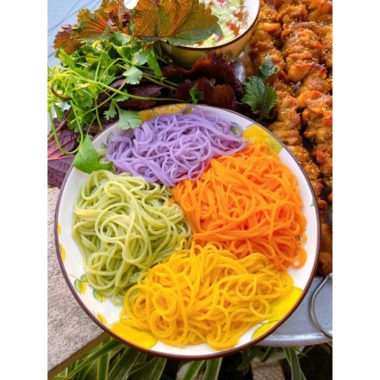Bún Lý Tưởng 500g - Bún Khô & Rau Củ Ngũ Sắc, Giá ưu đãi 41.800đ, Dinh dưỡng 4 Bún Lý Tưởng 500g - Bún Khô & Rau Củ Ngũ Sắc, Giá ưu đãi 41.800đ, Dinh dưỡng 4