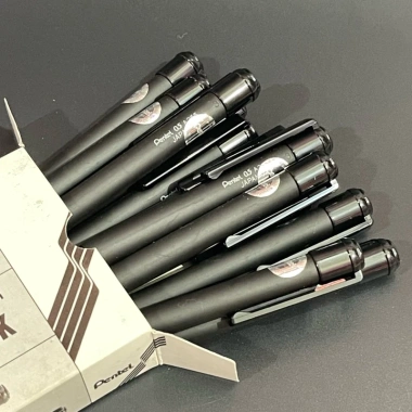 Bút chì bấm Pentel A255 0.5 Japan chính hãng - Giá chỉ 45.000₫, cây lẻ 4