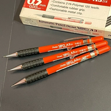 Bút chì bấm Pentel A313-B chính hãng - Đầu 0.5mm mịn, bền bỉ, giá chỉ 67.400₫ 2
