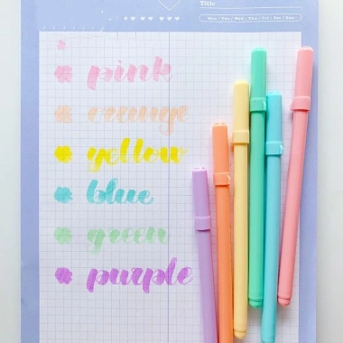 Bút dạ quang ngòi brush calligraphy 6 màu dễ thương - Giá chỉ 20.000₫, giảm từ 24.200₫ 3 Bút dạ quang ngòi brush calligraphy 6 màu dễ thương - Giá chỉ 20.000₫, giảm từ 24.200₫ 3
