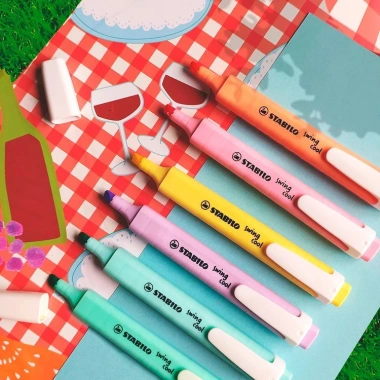 Bút dạ quang STABILO Swing Cool Pastel 275 - Giá 35.000, màu pastel, viết mượt 2 Bút dạ quang STABILO Swing Cool Pastel 275 - Giá 35.000, màu pastel, viết mượt 2