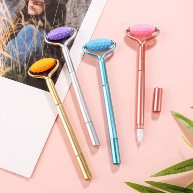 Bút gel mini hình lăn massage – Viết siêu êm, trang trí bàn học 2.025 chỉ 12.222 VND 3