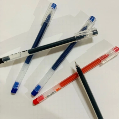 Bút gel Mylac 0.5mm KO RUỘT siêu mướt, không gai, không tắc mực, thân tam giác - xanh, đen, đỏ GP001 giá 19.900₫