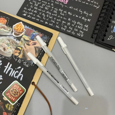 Bút Gel Trắng Viết Nổi Giấy Màu, Đen, Nét Mảnh cho Scrapbook, Bullet Journal Giá 23.900đ