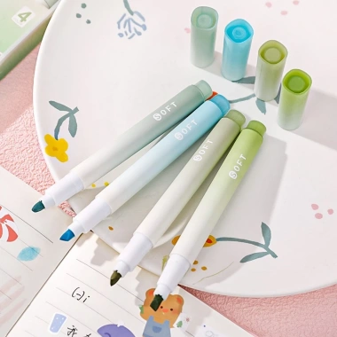 Bút Highlight Hikoma 4 màu ngòi mềm Gradient Set 4 màu giá ưu đãi 21.000₫ 3
