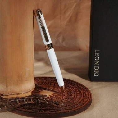 Bút Ký Cao Cấp Leon Dio Âu Lạc Đạm Nhĩ Hồng Pastel - Giá ưu đãi 600.000 9