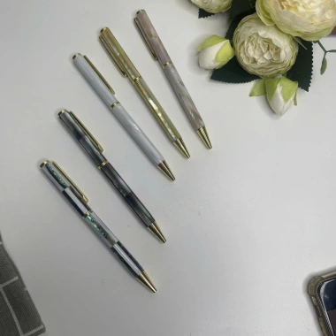 Bút ký phong thủy khảm ốc biển cao cấp đủ màu - Quà tặng ý nghĩa, giảm giá 350k 9 Bút ký phong thủy khảm ốc biển cao cấp đủ màu - Quà tặng ý nghĩa, giảm giá 350k 9