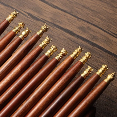 Bút ký tên đầu bút 12 con giáp sang trọng phong thủy giảm 22% chỉ 79.000₫ 5
