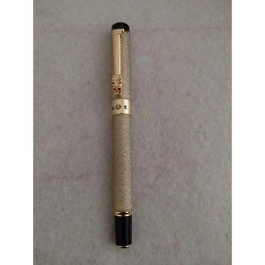 Bút máy cao cấp Hắc Long ngòi ký 0.5mm - Khắc tên theo yêu cầu, chỉ 130.000đ 10 Bút máy cao cấp Hắc Long ngòi ký 0.5mm - Khắc tên theo yêu cầu, chỉ 130.000đ 10