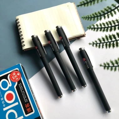 Bút nước 12c LOẠI 1 ngòi 0.7mm mực đậm, thân lì, ghi tốt trên mọi bề mặt GP777 - 41.515 VND 10