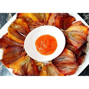 Cá chỉ vàng khô nhạt thịt dày Thanh Hoá - Đặc sản 125.000, giảm từ 150.000