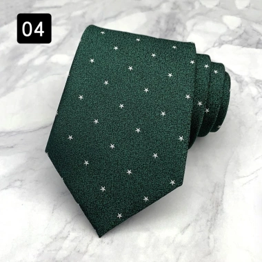 Cà vạt nam bản rộng 8cm màu xanh lá thời trang, lịch lãm, giá ưu đãi 90.719₫ 9