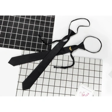 Cà vạt Nam cao cấp 5cm lụa thêu họa tiết phong cách Hàn Quốc trẻ trung - Chỉ 65.900₫ 5