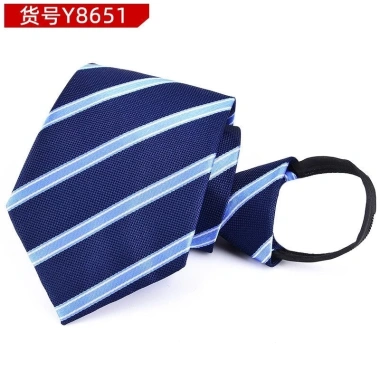 Cà Vạt Nam Kẻ Sọc Đen Đỏ - Thời Trang Công Sở, Giá Ưu Đãi 54.950₫ 5 Cà Vạt Nam Kẻ Sọc Đen Đỏ - Thời Trang Công Sở, Giá Ưu Đãi 54.950₫ 5