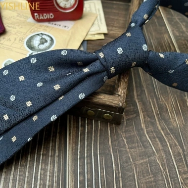 Cà vạt nam nâu hải quân 7cm công sở - Phối áo sơ mi, phù hợp tuxedo, giá 113.400 6