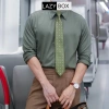 Cà vạt nam Polysilk sang trọng họa tiết chấm xanh lá - Giá ưu đãi 175.000₫ 5