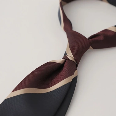 Cà vạt nam polysilk sang trọng họa tiết kẻ, bản 8cm - Giá ưu đãi 175.000 VND