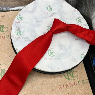 Cà vạt nam trung niên 8cm hàng dày Giangpkc - Giá chỉ 90.000đ, giảm so với 109.800