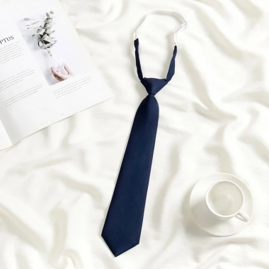 Cà vạt Nữ Preppy Nhật Bản Đen Đỏ Trơn - Phong Cách Lười, Giá ưu đãi 48.600₫ 10 Cà vạt Nữ Preppy Nhật Bản Đen Đỏ Trơn - Phong Cách Lười, Giá ưu đãi 48.600₫ 10