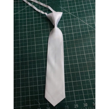 Cà vạt thắt sẵn 6x30cm bản nhỏ nam nữ vải phi bóng - Giá chỉ 20.000đ