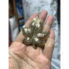 Cài áo hình chiếc lá: phong cách tự nhiên, giá chỉ 30.000đ giảm từ 36.000đ 6