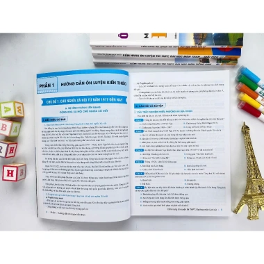 Cẩm Nang Ôn Luyện Lịch Sử THPT - Đại Học, Chương Trình Mới, Giá Ưu Đãi 151k - ndbooks