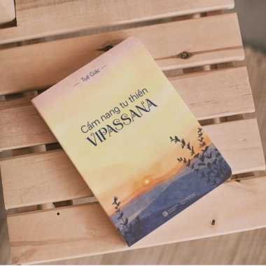 Cẩm nang tu thiền Vipassana - Sách hướng dẫn thực hành, giá ưu đãi 69k