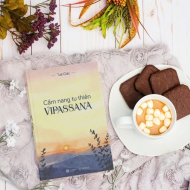 Cẩm nang tu thiền Vipassana - Sách hướng dẫn thực hành, giá ưu đãi 69k