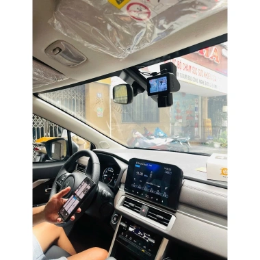Camera hành trình ô tô 3 mắt TAXI PRO 2K góc quay rộng 170 độ kết nối điện thoại, bảo hành 1 năm LUXCAM