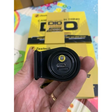 Camera hành trình Zestech D10 ghi hình khi xe tắt máy, tặng thẻ nhớ 32GB 790.000₫