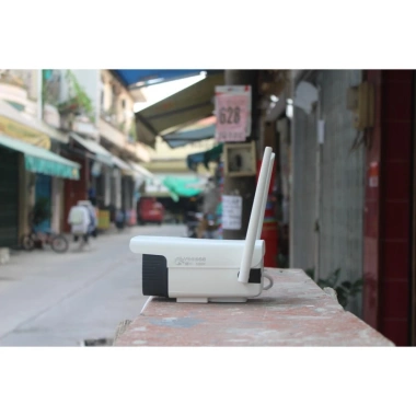 Camera Lắp Ngoài Trời Vuông - Đèn LED Chiếu Sáng, Miễn Phí Ship, Giá 1.03 Triệu
