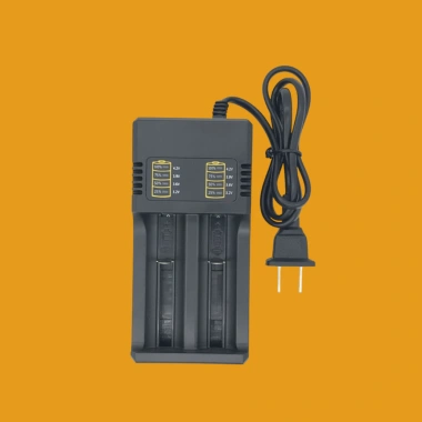 Camplos Bộ sạc pin 2 khe 21.700 18.650 26.650, 2.000mA, AC110-220V và USB 5V - Giá ưu đãi 117.000₫ 10 Camplos Bộ sạc pin 2 khe 21.700 18.650 26.650, 2.000mA, AC110-220V và USB 5V - Giá ưu đãi 117.000₫ 10