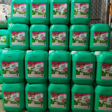 Can 9,5kg Nước Lau Sàn Gift Hương Hoa Lily Đậm Đặc - Công Thức Khử Bám Bẩn, Thơm Lâu, Giá 161.000 VNĐ 6