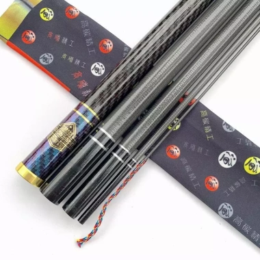 Cần câu tay Chiến Thần 8H-10H Đối Trọng 10kg Carbon Xoắn Tặng Ngọn Phụ 179.000