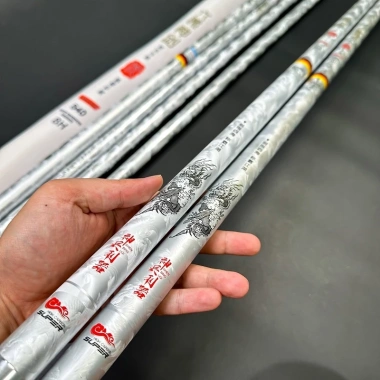 Cần câu tay lục mạch Thần Kiếm 8H bản săn carbon xoắn kèm ngọn phụ, giá ưu đãi