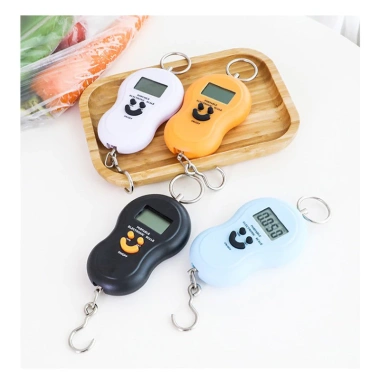 Cân điện tử cầm tay, móc hành lý, đo rau củ 5g‑10kg – Tiện lợi, giá 45.000₫ 2 Cân điện tử cầm tay, móc hành lý, đo rau củ 5g‑10kg – Tiện lợi, giá 45.000₫ 2
