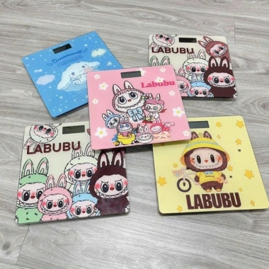 Cân điện tử mặt kính cường lực cao cấp, kèm pin, thiết kế mèo Kitty Labubu và Heo gấu vui nhộn, cân sức khỏe 79.000₫ 8