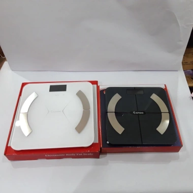 Cân điện tử RAPIDO đo 11 chỉ số, Bluetooth kết nối, hiển thị trên điện thoại, giá 350.000₫