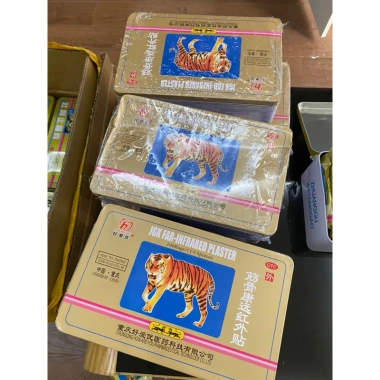 Cao dán giảm đau xương khớp - Nóng lâu, sâu, giảm đau nhanh, giá chỉ 8.000 VND
