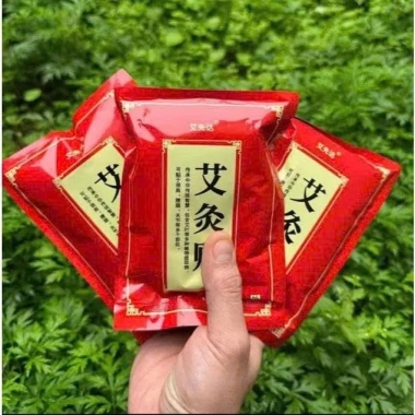 Cao Dán Ngải Cứu Đông Y 50 miếng - Giảm đau nhức cơ thể, chỉ 15.000₫