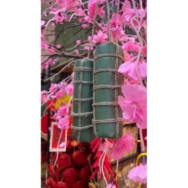 Cặp 2 Mô Hình Bánh Tét Handmade Decor Size S 12cm - Trang Trí Tết Giá Ưu Đãi 58.500 VND