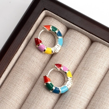 Cặp bông tai thời trang khóa hai chữ vàng 18K - Đa màu họa tiết đám mây, giá ưu đãi 318.366₫