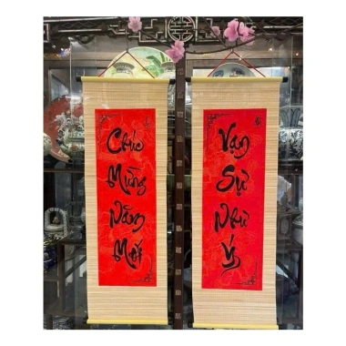 Cặp câu đối mành tre chữ thư pháp - Trang trí nhà cửa, Tết 2.026 Giá ưu đãi 155.000₫ (gốc 198.400₫)