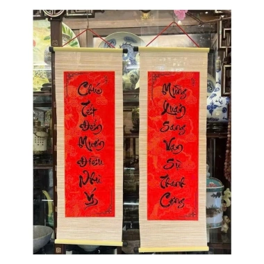 Cặp câu đối mành tre chữ thư pháp - Trang trí nhà cửa, Tết 2.026 Giá ưu đãi 155.000₫ (gốc 198.400₫)