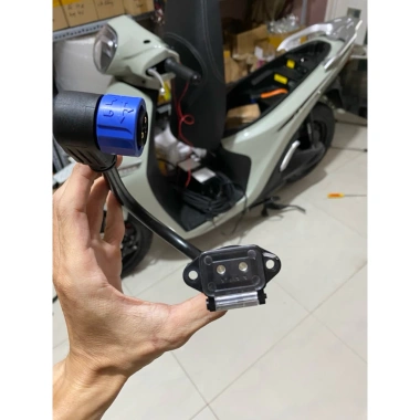 Cáp chuyển dây sạc Vinfast Evo Grand, Feliz 2.025, VeroX – Độ bền cao, giá ưu đãi 530.000 VND 5 Cáp chuyển dây sạc Vinfast Evo Grand, Feliz 2.025, VeroX – Độ bền cao, giá ưu đãi 530.000 VND 5