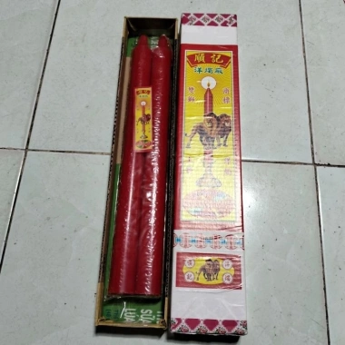 Cặp nến đại Đèn cầy bế quan đỏ trắng - Giá chỉ 39.000 VNĐ, khuyến mãi nhanh 4 Cặp nến đại Đèn cầy bế quan đỏ trắng - Giá chỉ 39.000 VNĐ, khuyến mãi nhanh 4