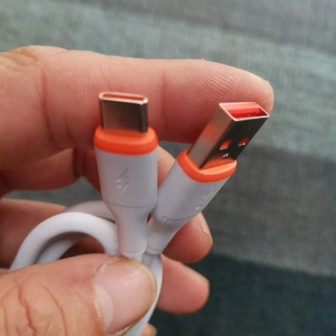 Cáp sạc và truyền dữ liệu USB-A sang Type-C 1m lõi đồng dày, bền đẹp, giá 11.900₫ 3