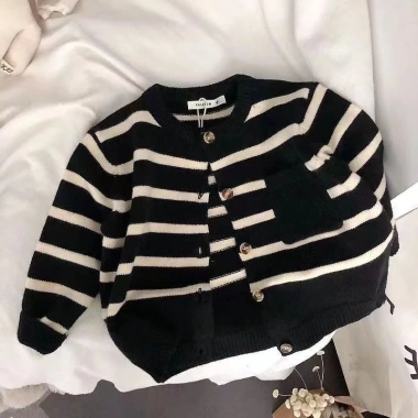 Cardigan Bé Trai 2-6 tuổi Sọc Đan Mùa Thu Thoáng Khí Nhẹ - Giá 249.201₫ Khuyến mại 9