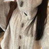 Cardigan Mùa Đông Hàn Quốc Cổ Cao Nút Sừng - Áo Len ấm áp, giảm giá 22% chỉ 135k 2